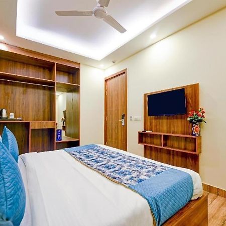 ניו דלהי Hotel Rosewood Near Delhi Airport מראה חיצוני תמונה