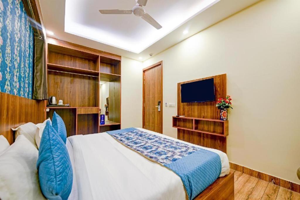 ניו דלהי Hotel Rosewood Near Delhi Airport מראה חיצוני תמונה