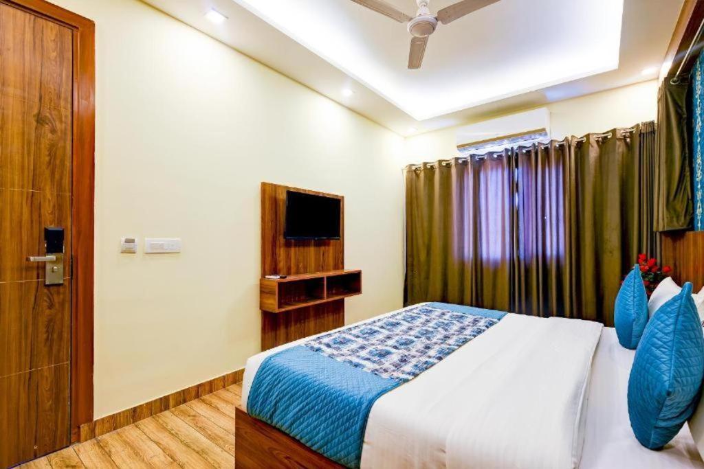 ניו דלהי Hotel Rosewood Near Delhi Airport מראה חיצוני תמונה