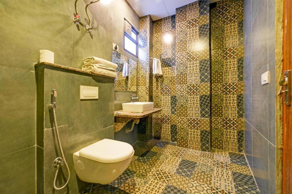 ניו דלהי Hotel Rosewood Near Delhi Airport מראה חיצוני תמונה